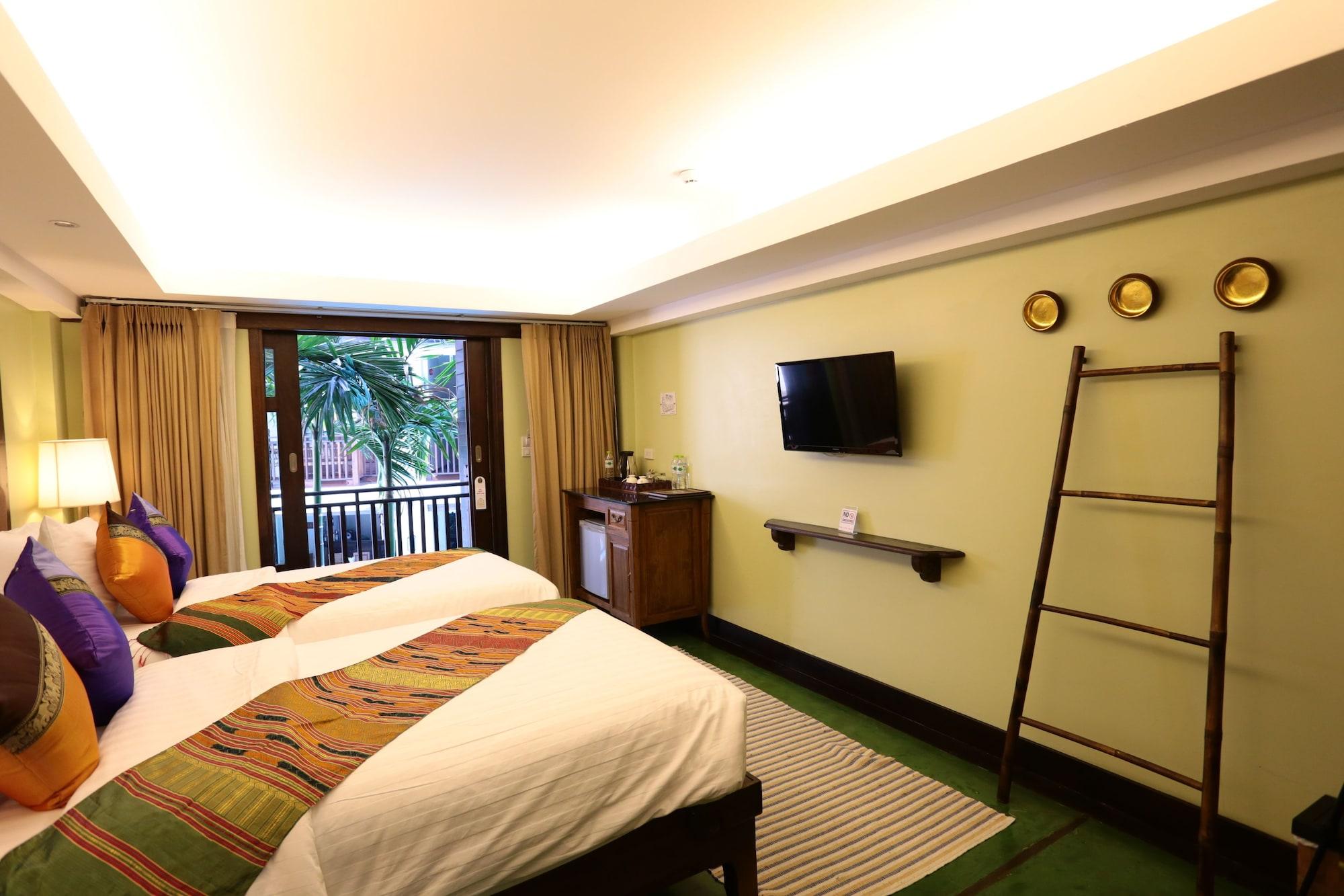 Viang Thapae Resort Chiang Mai Exterior photo